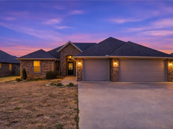 1411 Amber Way, Centerton, AR 72719