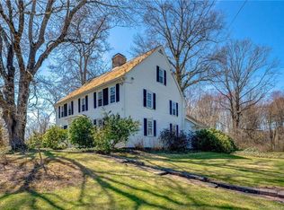 61 Maple Ave, Bloomfield, CT 06002