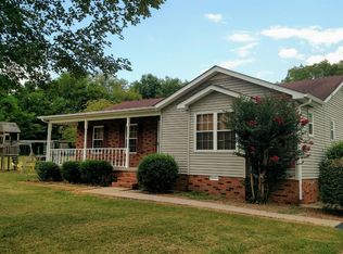 85 Taylortown Ln, Hartsville, TN 37074