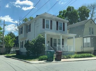 19 Lawton St, Lowell, MA 01851
