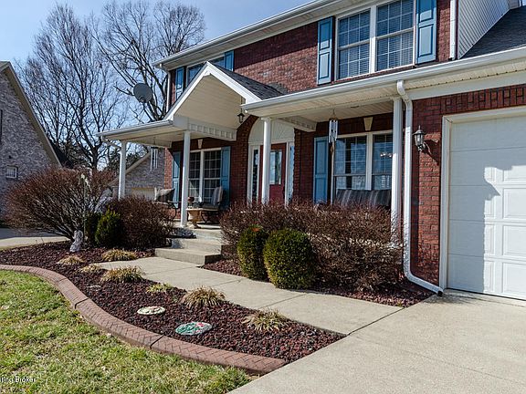 3rd image of 307 Bentwood Dr