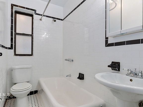 4th image of 2 Seaman Ave APT 4J