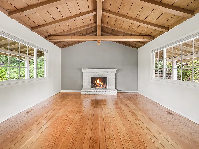 4 Dale Ct — Photo 5