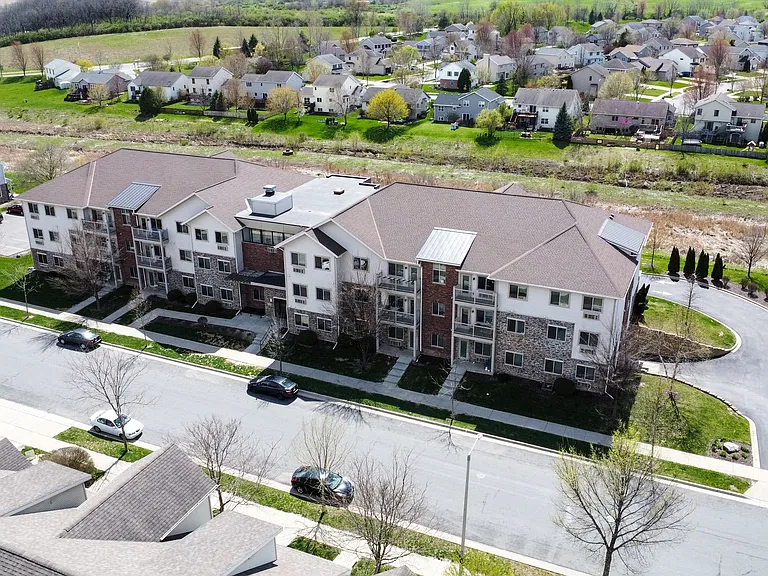 Fairhaven Court Apartments — Photo 47