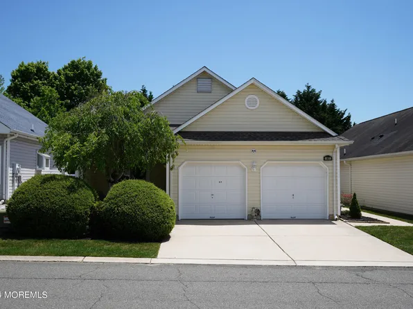 37 Highland Drive, Manahawkin, NJ 08050