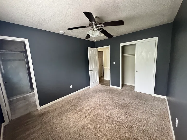 3115 W Santa Ana Ave — Photo 17