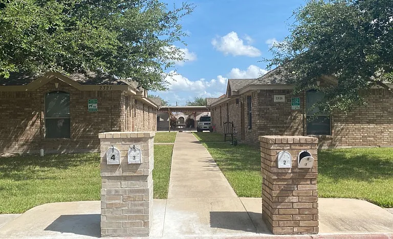 2321 Moonlight Ln #1 — Photo 10