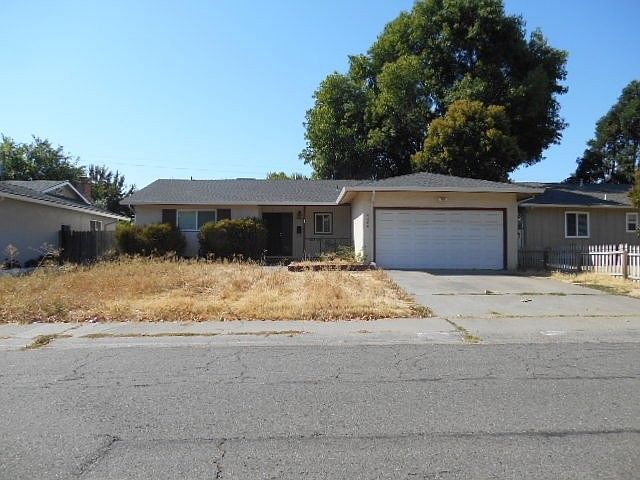 1st image of 5408 Fernwood Way