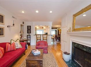 15 Chaumont Sq NW, Atlanta, GA 30327