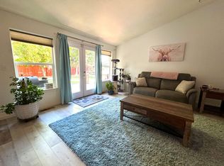 2361 NW 19th St, Redmond, OR 97756