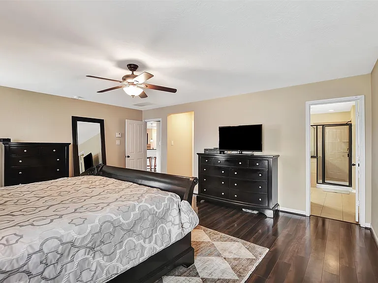 9706 Lockhart Reach Ln — Photo 13