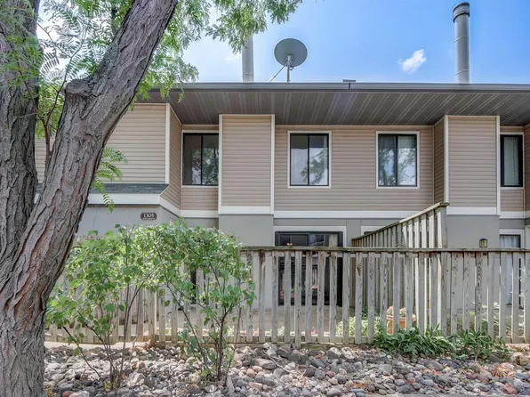 1305 Landmark Trl S, Hopkins, MN 55343