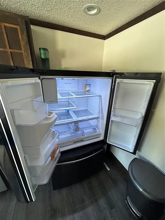 2 bed, 2.0 bath, 1313 sqft, $2,300 — Photo 4
