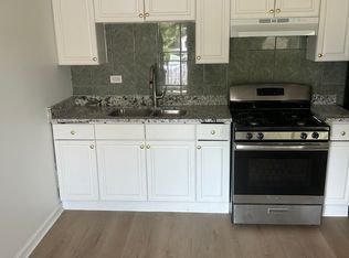 5017 W 14th St APT 304, Cicero, IL 60804