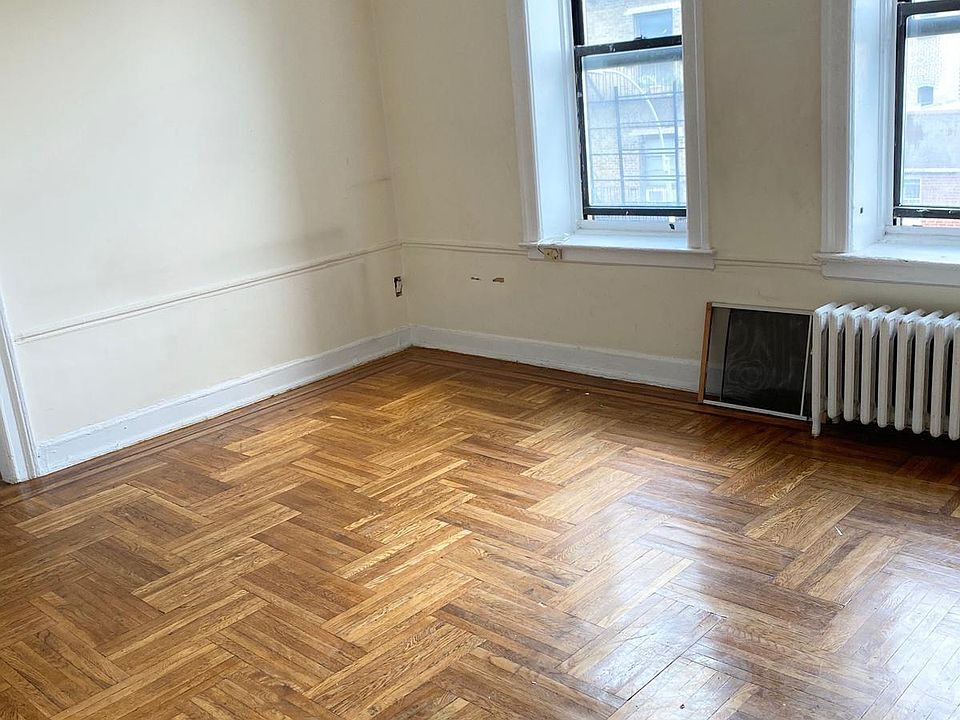 2nd image of 3215 93rd St #4