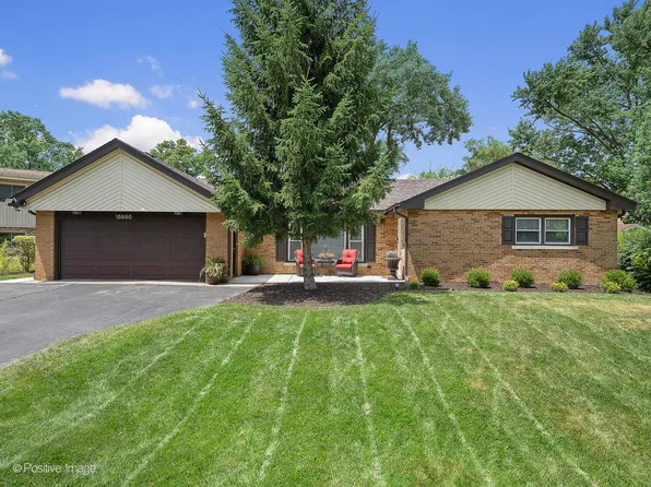 15950 Long Ave, Oak Forest, IL 60452