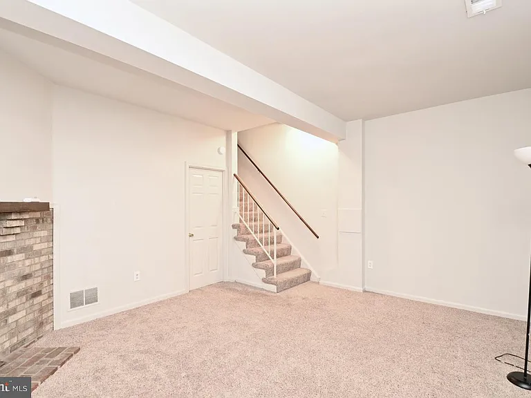 3804 Brighton Ct — Photo 26