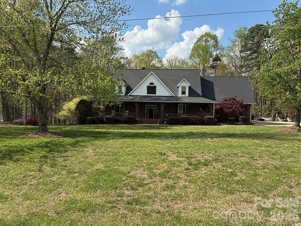 1st image of 5911 Mundy Rd