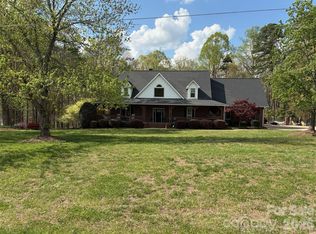 5911 Mundy Rd, Denver, NC 28037