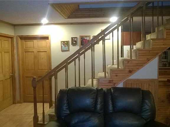 3rd image of 410 N Forest St