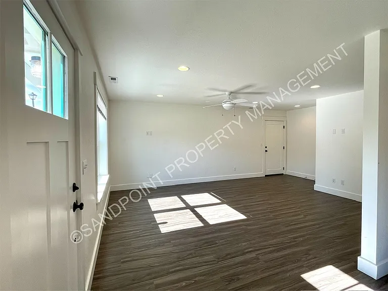 3101 Spring Creek Way — Photo 9