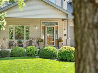 2660 Quartz Rd, Fitchburg, WI 53711