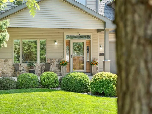 2660 Quartz Road, Fitchburg, WI 53711