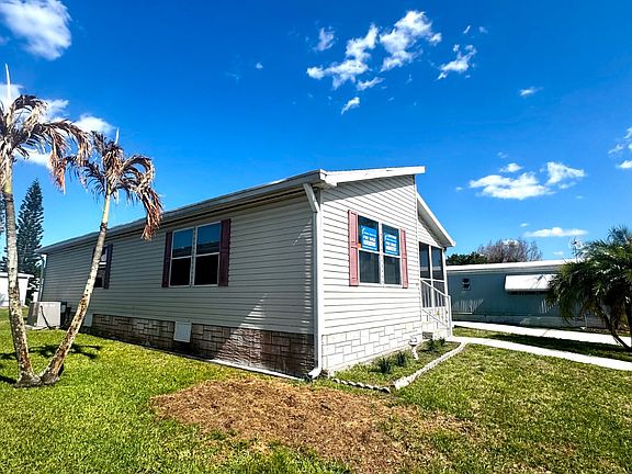 5th image of 145 Bauer Dr