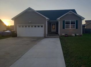 1420 Jenny Ln, Clarksville, TN 37042
