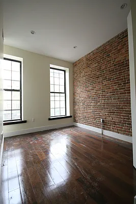 Rented by Rental Solutions Inc | media 6