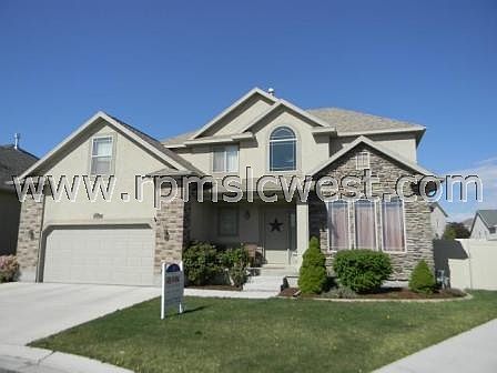3rd image of 10728 Coral Dune Dr