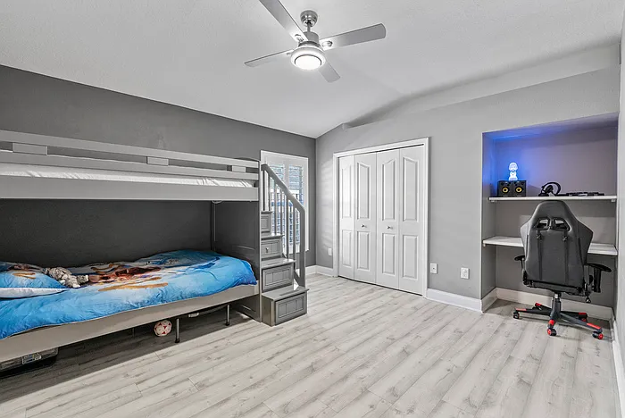 10602 Rochester Way — Photo 18