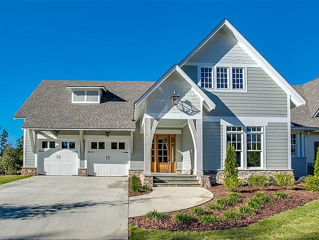 1st image of 6304 Woodlands Trail Pl