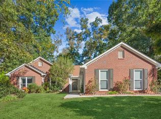 3160 Summit Place Dr, Loganville, GA 30052