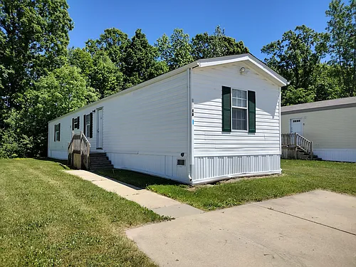 14 Birch Crest Dr Photo 1