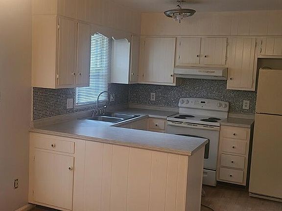 4th image of 4604A Lawndale Dr