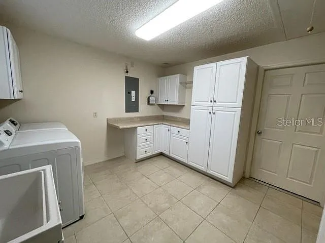 1704 Lisette Way — Photo 13