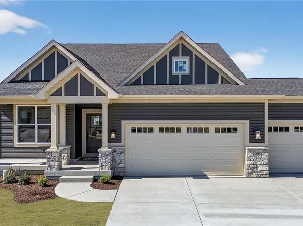 1003 Santiago Trl, Cottleville, MO 63304