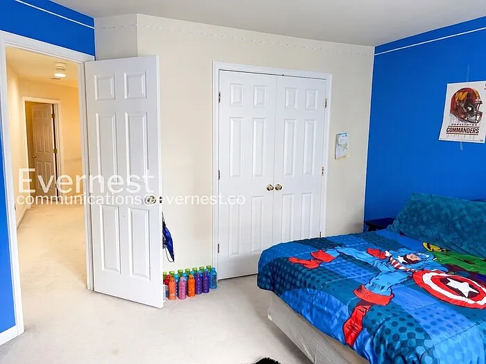 8353 Middle Ruddings Dr — Photo 23