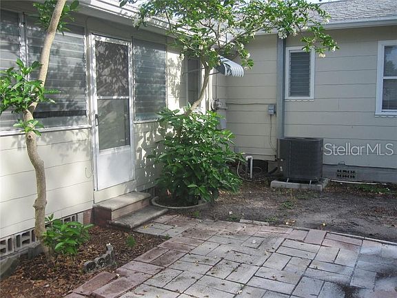 2nd image of 2440 15th Ave N