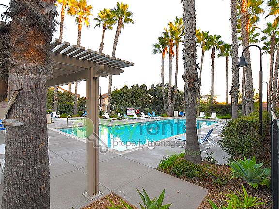 3rd image of 10386 Wateridge Cir Unit 351
