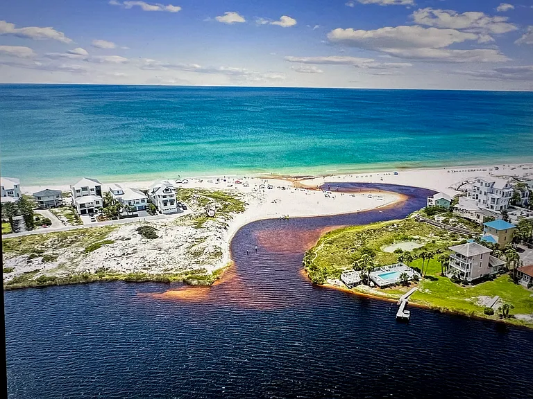 Eastern Lake beach access