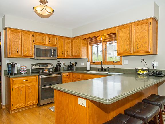 5th image of 852 Spinnaker Dr