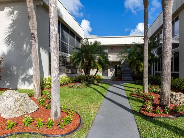 154 Capri #D, Delray Beach, FL 33484