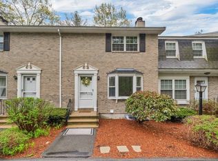 180 Fieldstone Dr #180, Londonderry, NH 03053