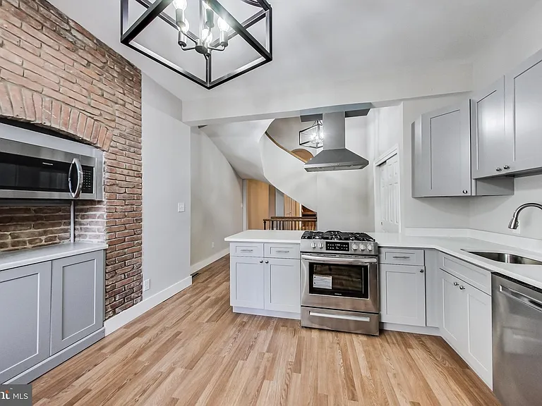 2312 Eutaw Pl #A — Photo 12