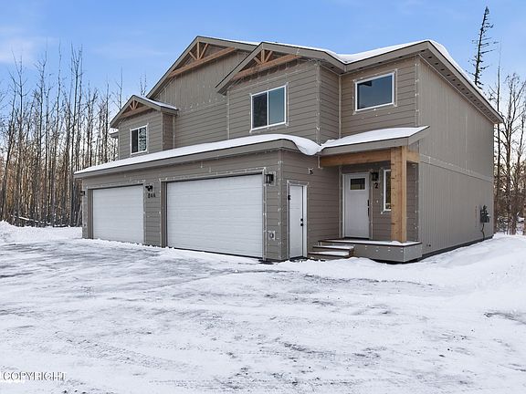 3rd image of 844 W Winter Ave