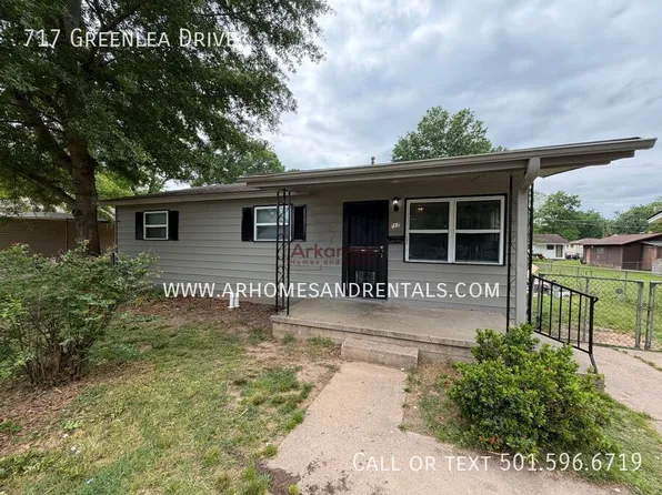 717 Greenlea Dr, North Little Rock, AR 72117