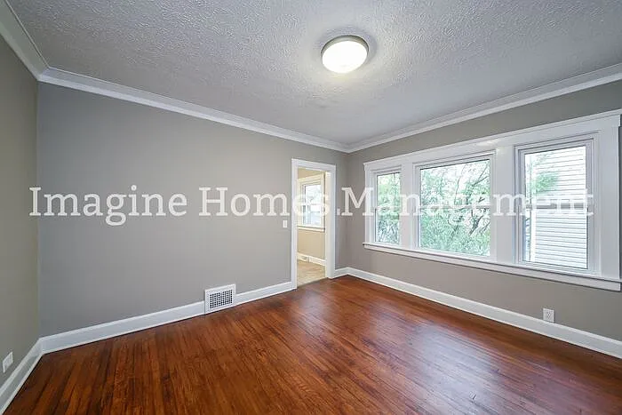 2176 Glenbury Ave #1 — Photo 6