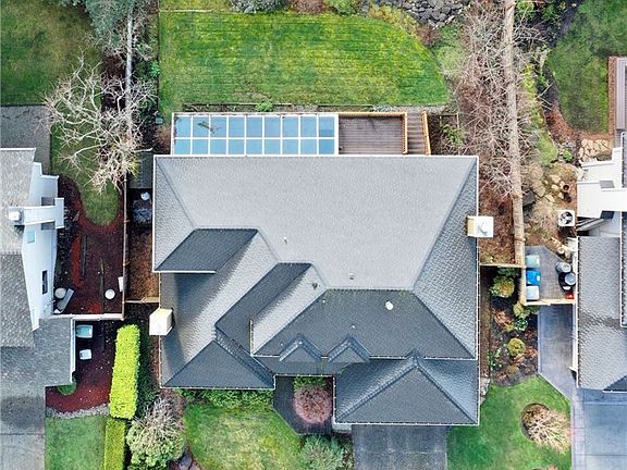 2nd image of 15003 SE 64th St